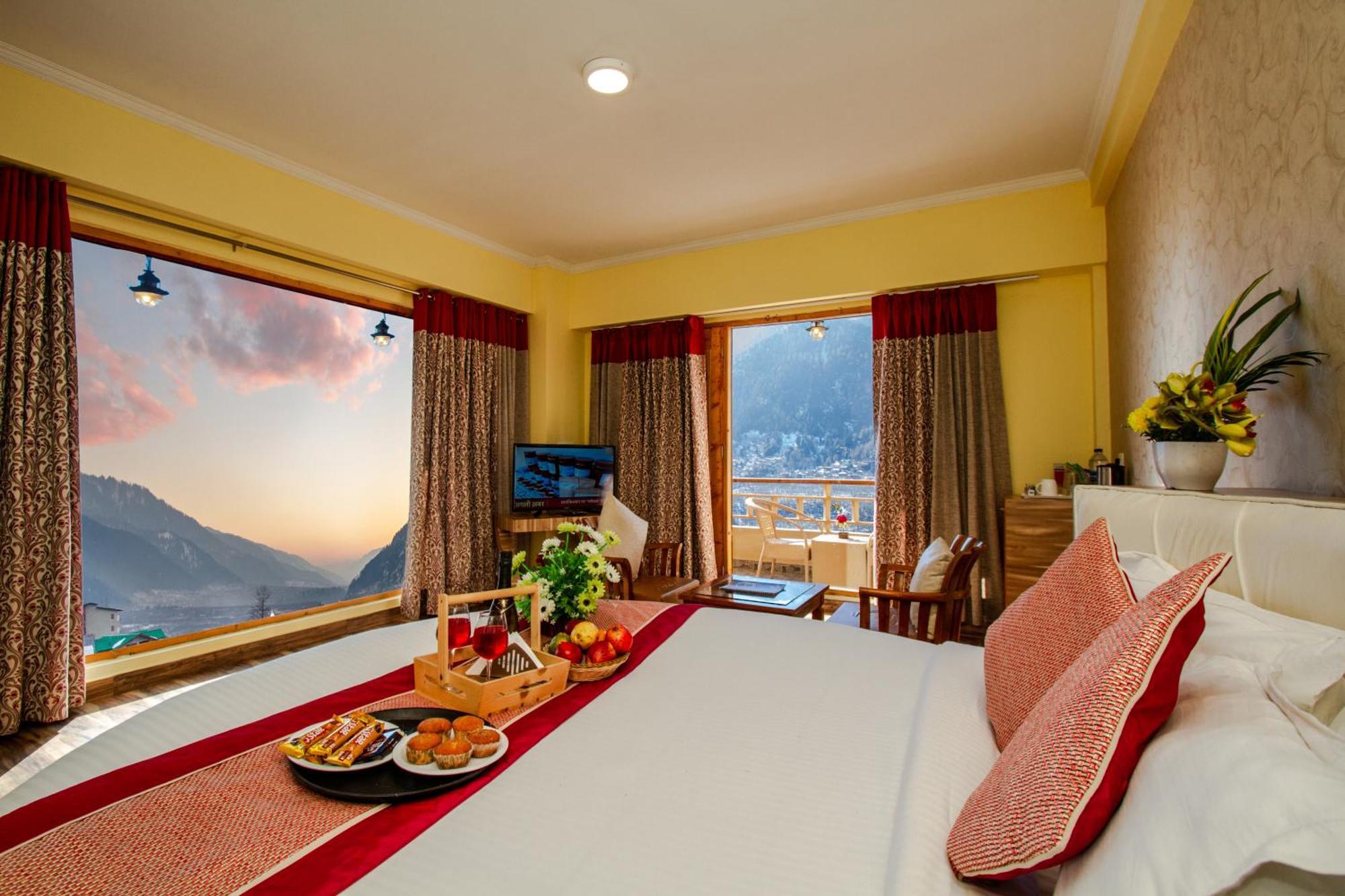 Snow Flakes Resort And Spa Centrally Heated Luxury Resort 마날리 외부 사진