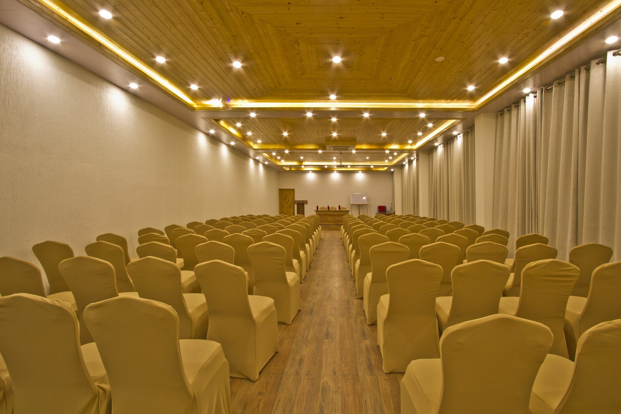 Snow Flakes Resort And Spa Centrally Heated Luxury Resort 마날리 외부 사진